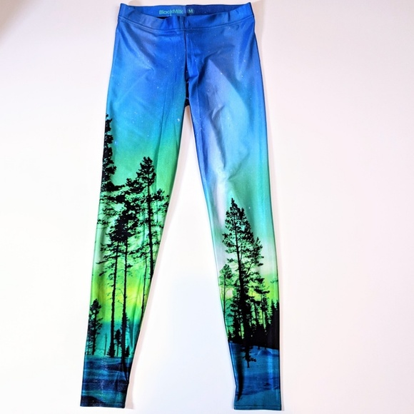 Blackmilk Aurora Skye leggings M - Picture 2 of 8